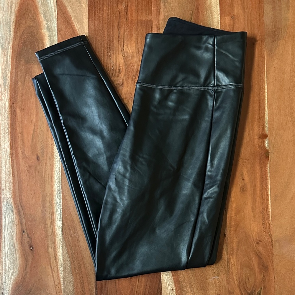 SOLD Athleta Black Leggings